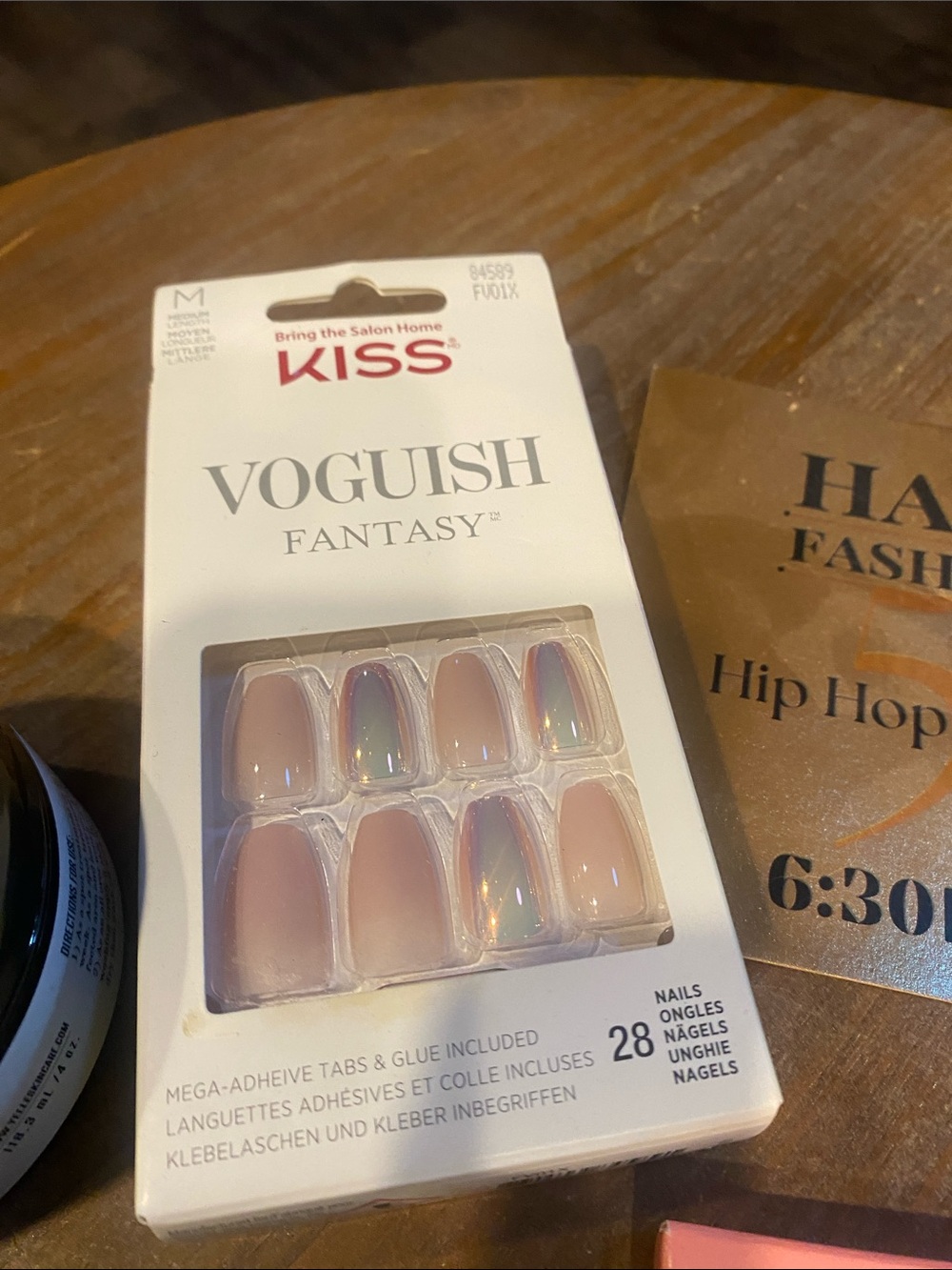 Kiss Vog'uish Fantasy Press-On Nails in Sheer Pink Nude - Picture 5 of 6